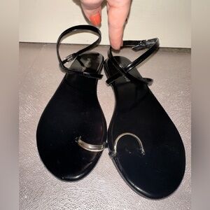Like new Jeffery Campbell flat toe ring black leather sandal 8 summer beach